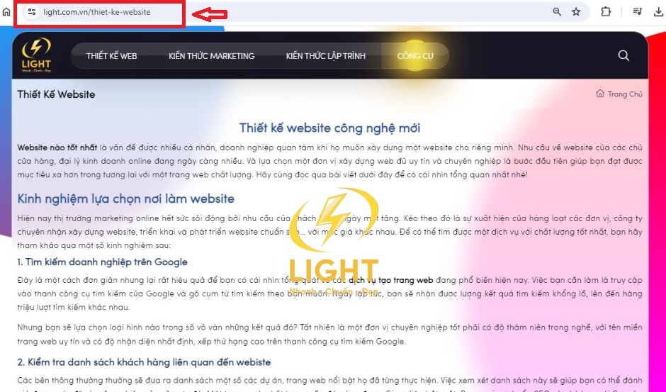 URL dịch vụ thiết kế web của LIGHT chứa từ khoá chính